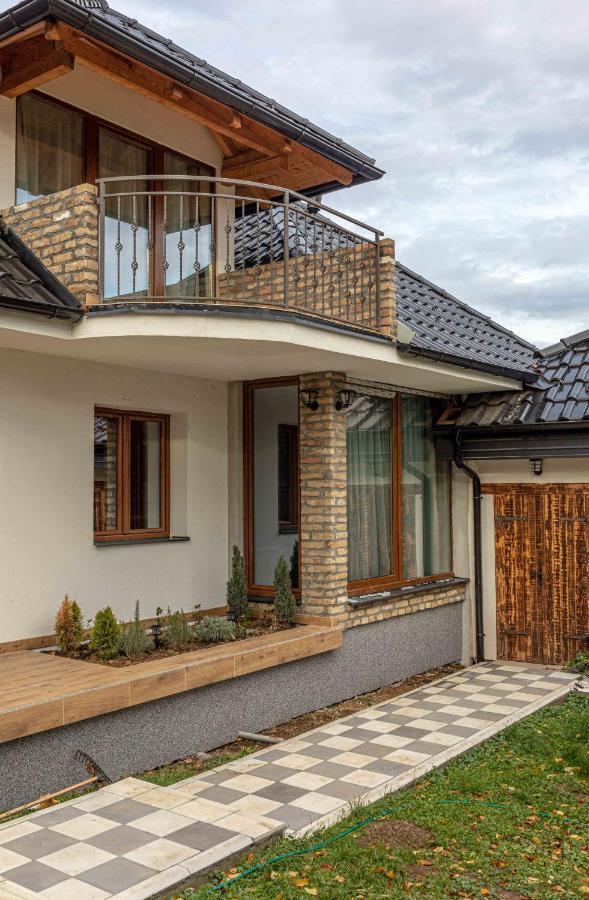 City Escape Luxury Villa Zuce Extérieur photo
