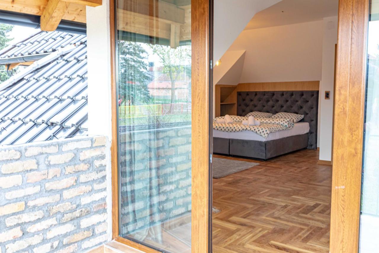 City Escape Luxury Villa Zuce Extérieur photo