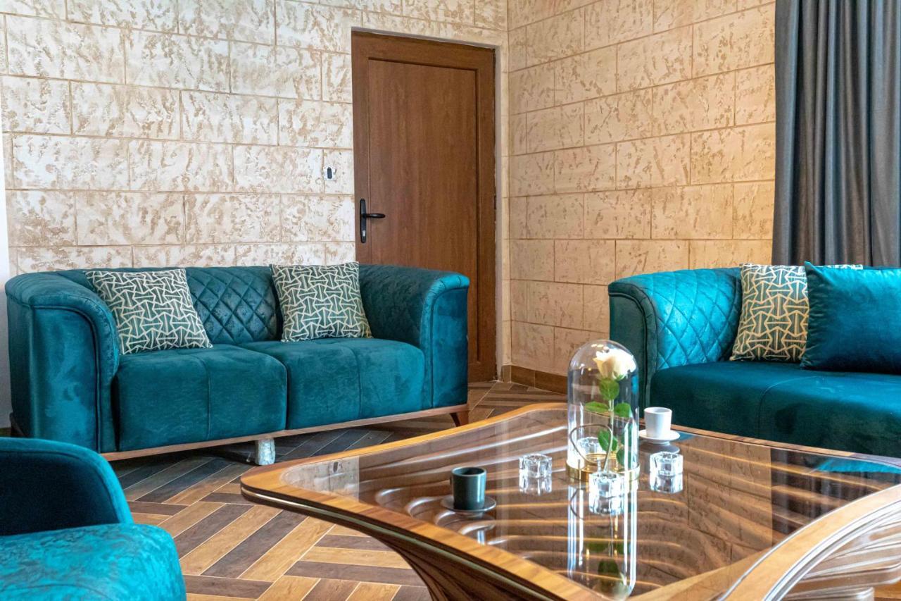 City Escape Luxury Villa Zuce Extérieur photo