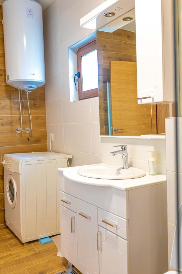 City Escape Luxury Villa Zuce Extérieur photo